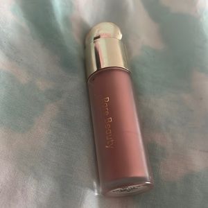 this is the rare beauty blush in the shade hope